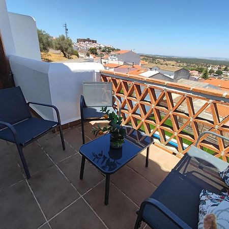 La Martela De Segura Apartamento Rural Piscina Segura de León Kültér fotó