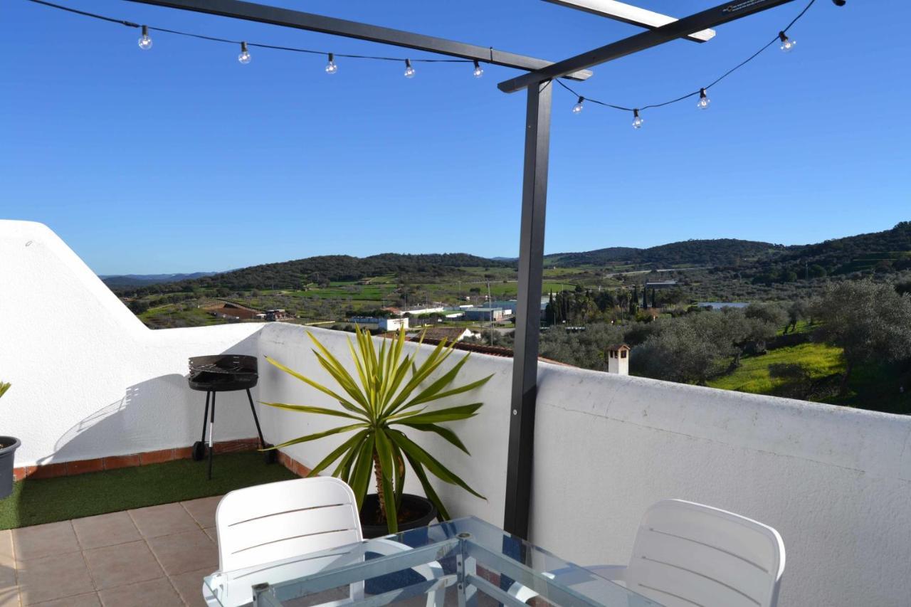 La Martela De Segura Apartamento Rural Piscina Segura de León Kültér fotó