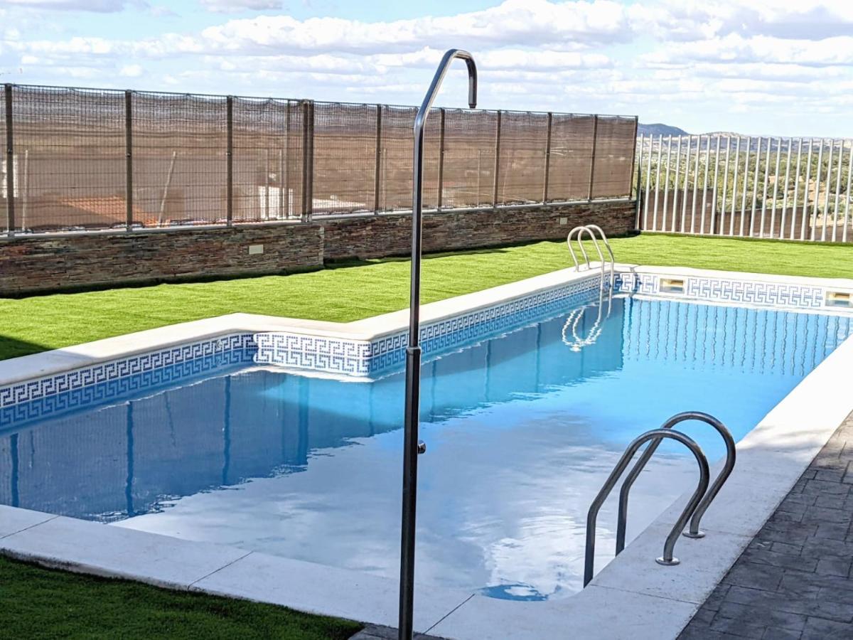 La Martela De Segura Apartamento Rural Piscina Segura de León Kültér fotó