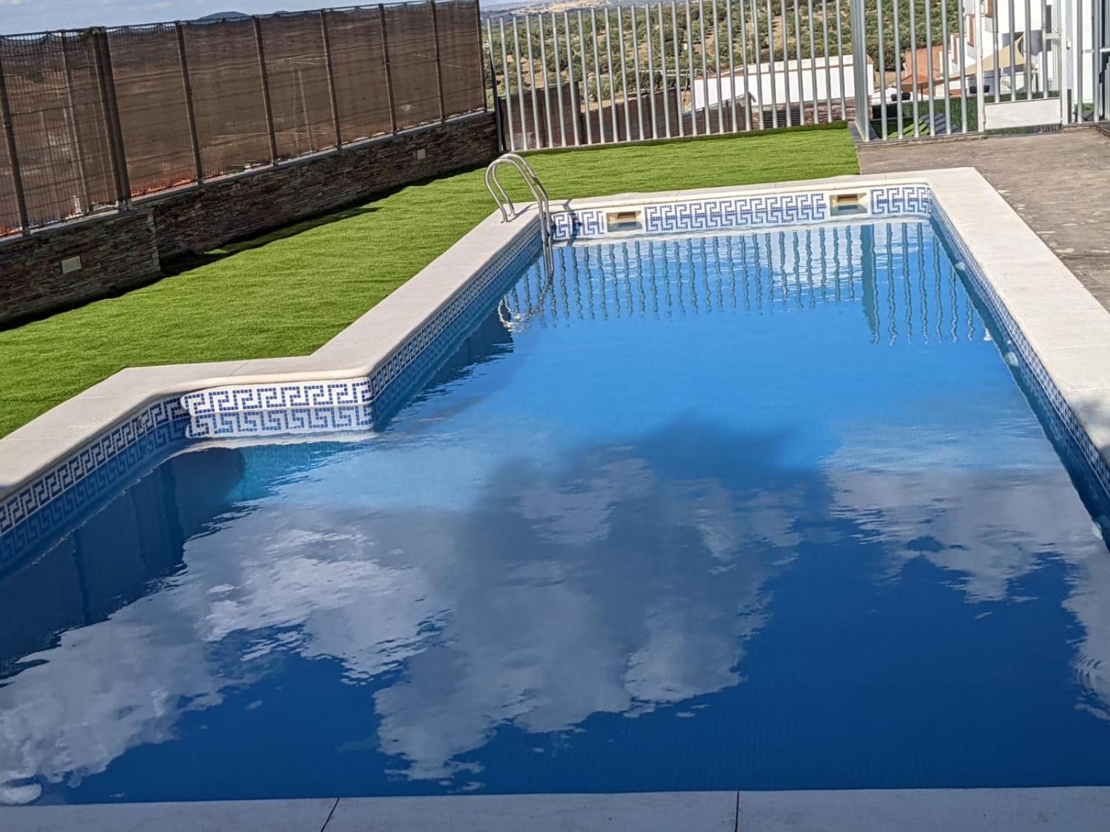 La Martela De Segura Apartamento Rural Piscina Segura de León Kültér fotó